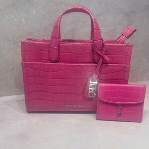 Michael Kors Gigi Medium  Croc-Embossed Satchel Messenger Bag Cerise Pink